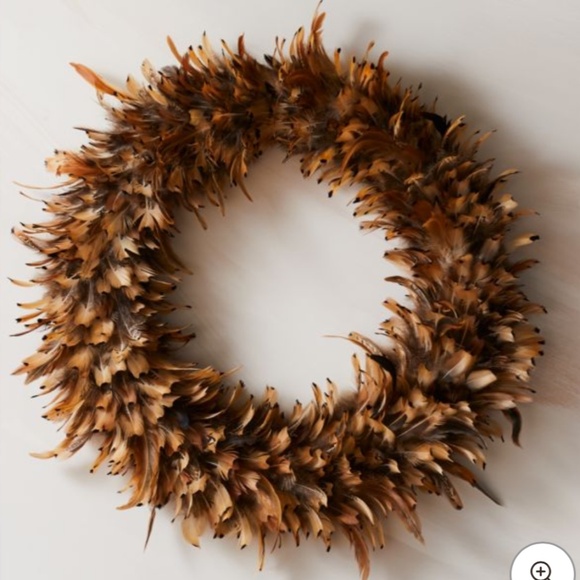 Looking for CB2 feather spotted wreath 24” - Picture 1 of 1
